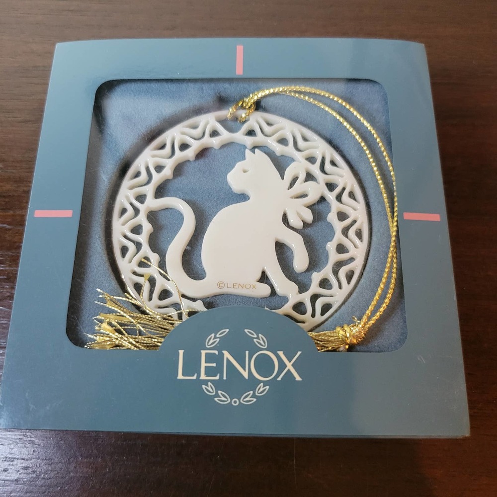 Lenox Yule Cat Porcelain Pierced Christmas Ornament